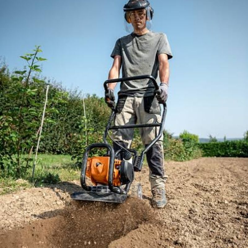 STIHL BC 230 Petrol Cultivator (Power Weeder) - Image 4